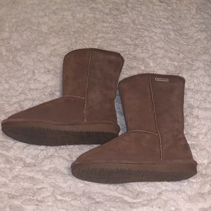 Bearpaw boots